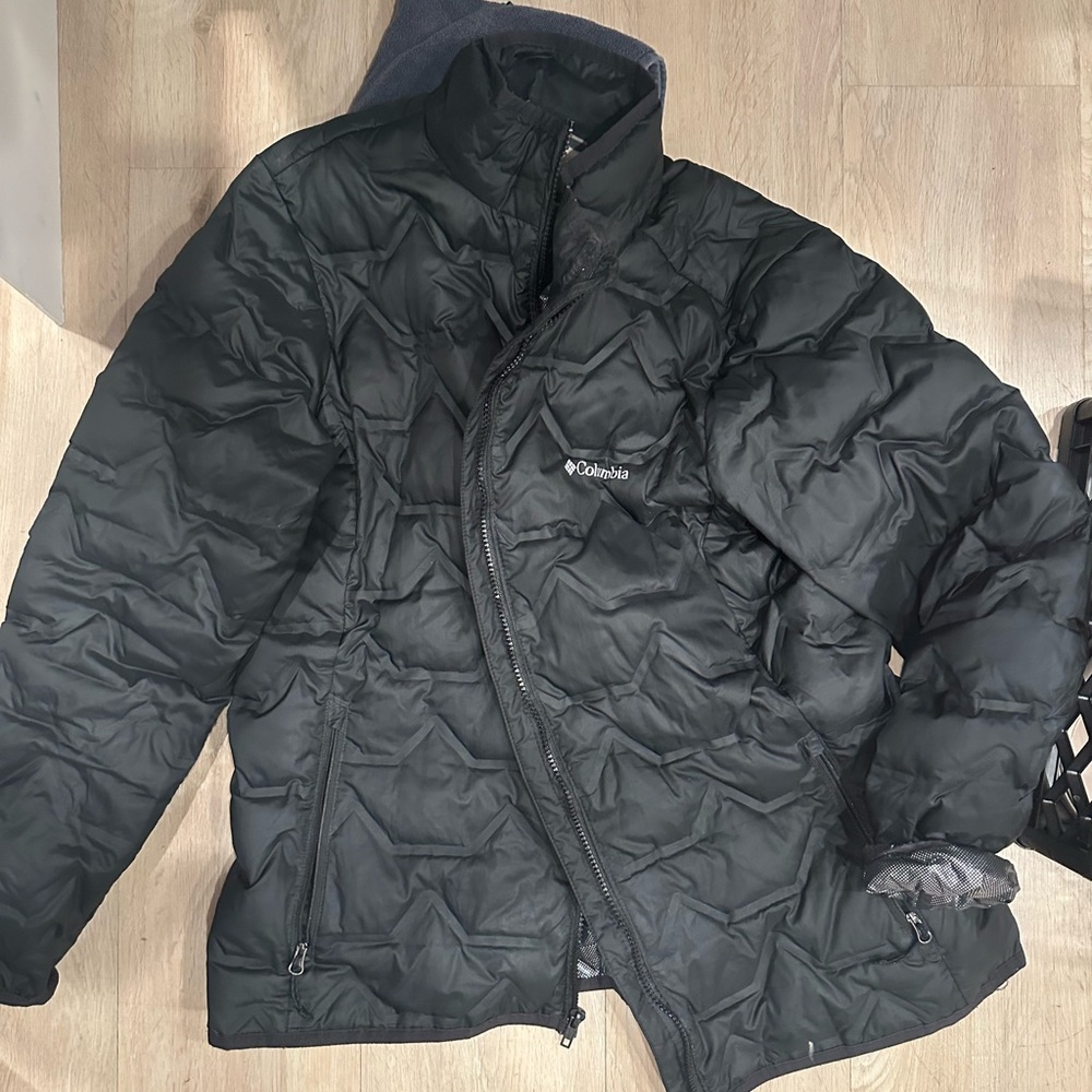 Columbia black jacket